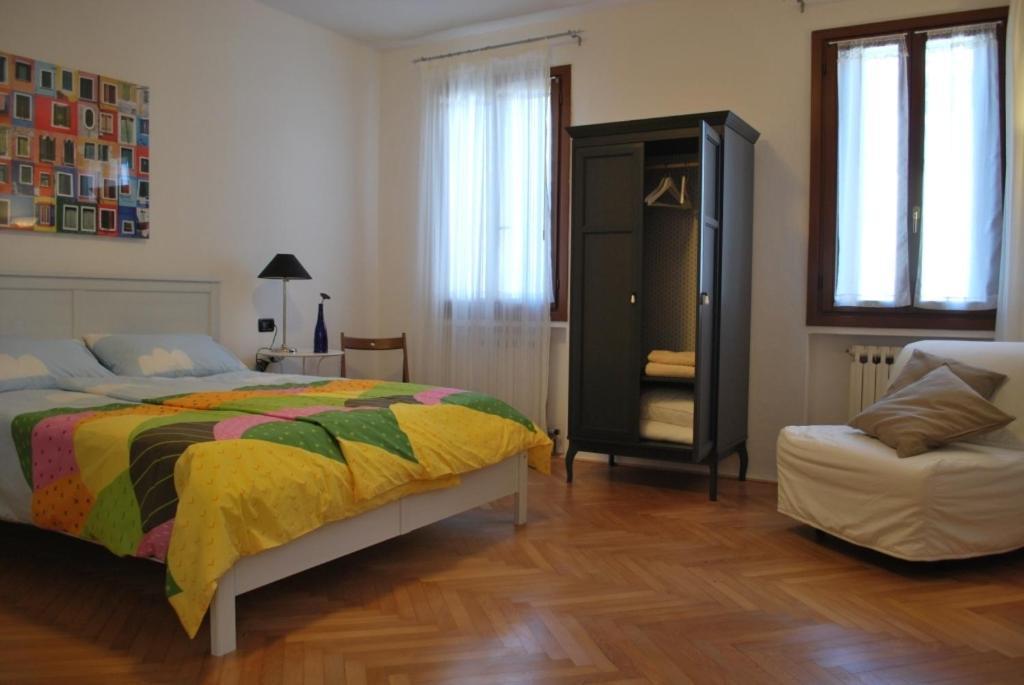 Casa D'Oro Rooms Μέστρε Δωμάτιο φωτογραφία